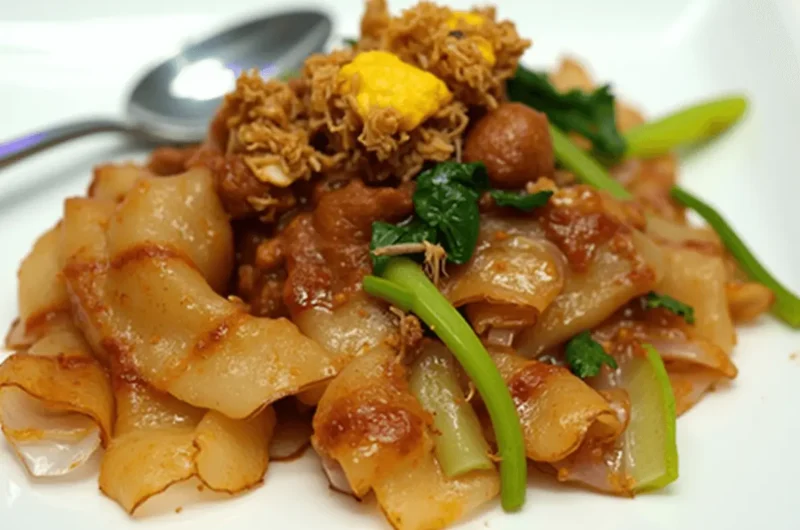 Authentic Phat Si-io Recipe Thai Stir-Fried Noodles Made Easy